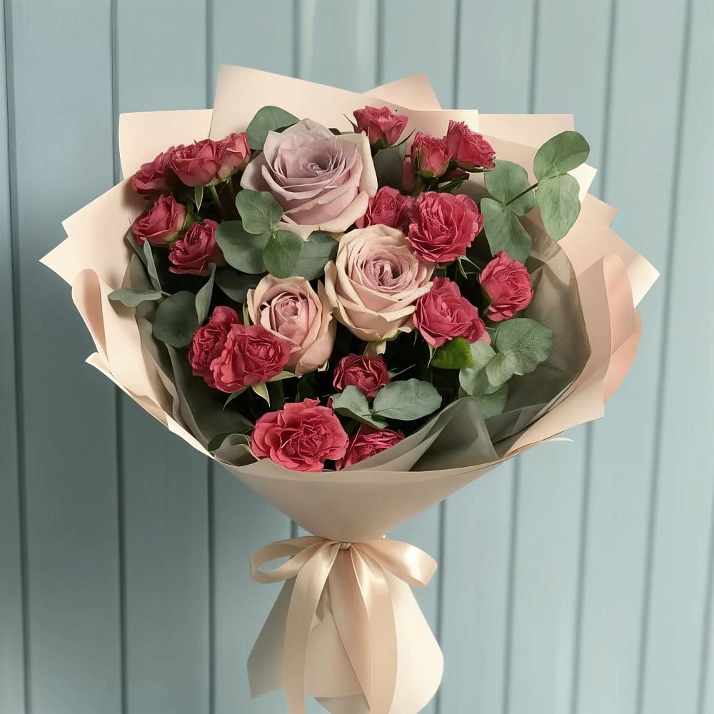 Букет цветов из: Гвоздики и Розы в Аше