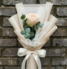 Букет цветов из:  Розы в Аше