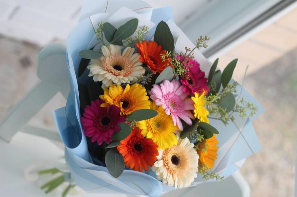 Букет цветов из: Герберы в Аше