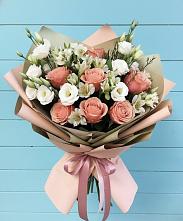 Букет цветов из:  Розы, Альстромерии и Лизиантусы #REPLACE_PRED# Аше