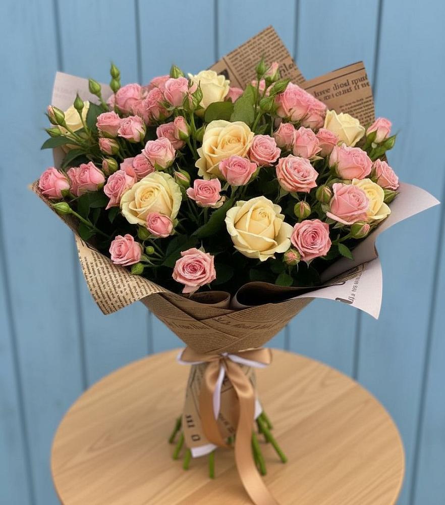 Букет цветов из: Розы в Аше