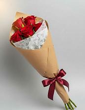 Букет цветов из:  Розы в Аше