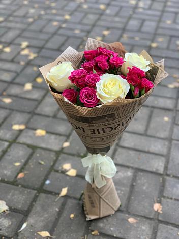 Букет цветов из: Розы в Аше