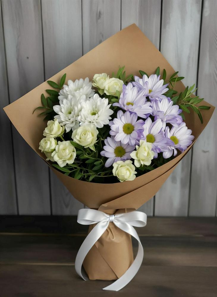 Букет цветов из: Хризантемы и Розы в Аше